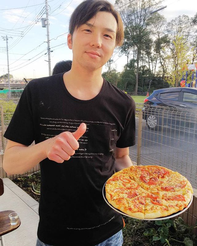 一昨日のbbqとピザパーティーの頂き画像 5ヶ月ぶりにピザ作りました Pizza ピザ 料理男子 q ピザパーティー 手作り 手作りピザ Nicoleclubformen ニコルクラブフォーメン ロックバンド スマッシュドライブ